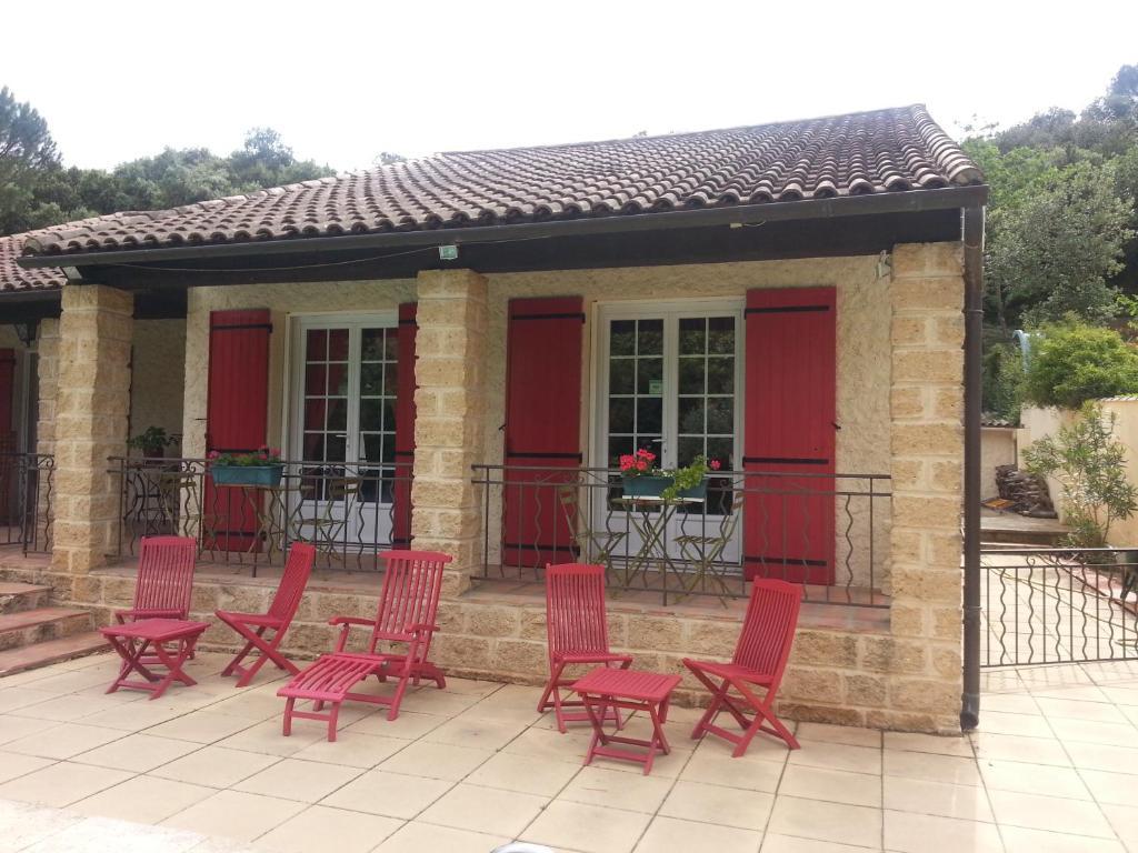 La Combe Joseph Bed & Breakfast Remoulins Oda fotoğraf